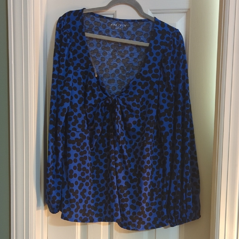 Blue and Black Polka Dot Women's Long Sleeve Top 2X